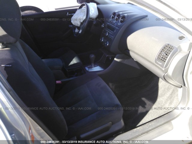 1N4BL21E47N435810 - 2007 NISSAN ALTIMA 3.5SE/3.5SL SILVER photo 5