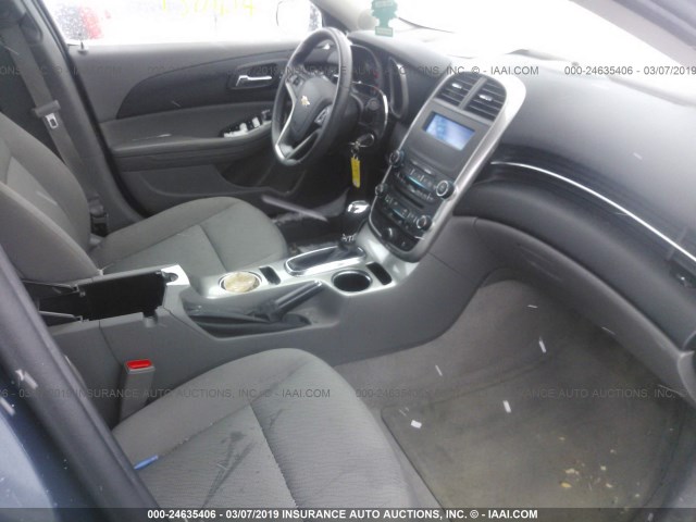 1G11A5SL2FF268584 - 2015 CHEVROLET MALIBU LS Light Blue photo 5