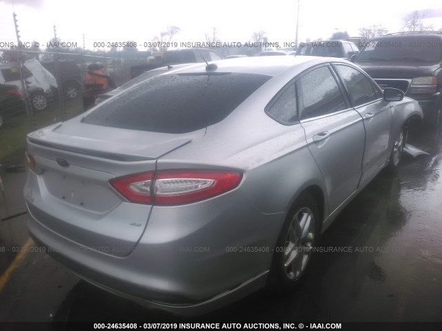 3FA6P0H72DR257633 - 2013 FORD FUSION SE 银色 照片 4