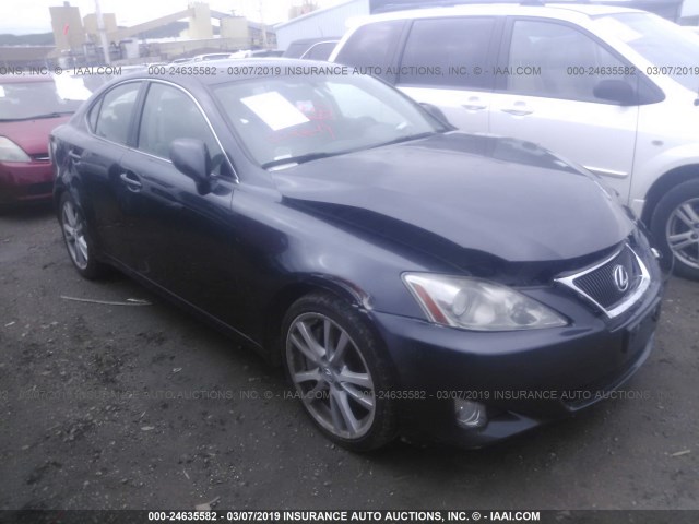 JTHBE262665003154 - 2006 LEXUS IS 350 GRAY photo 1