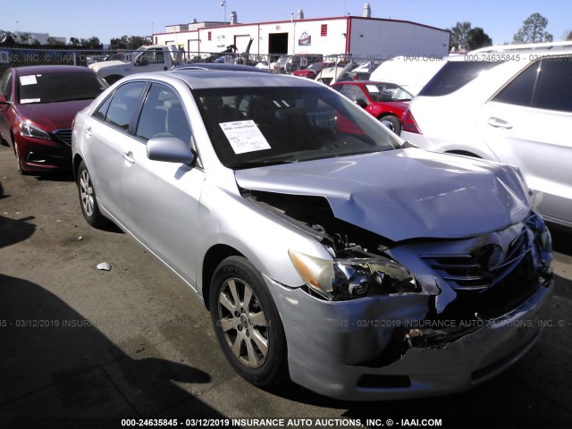 JTNBB46K483048545 - 2008 TOYOTA CAMRY HYBRID SILVER photo 1