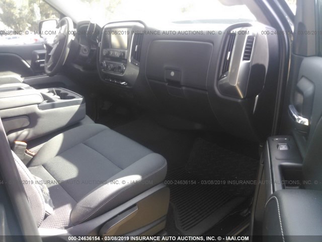 3GCUKREC1JG424724 - 2018 CHEVROLET SILVERADO K1500 LT GRAY photo 5