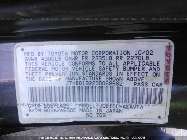 JTHBD192230068682 - 2003 LEXUS IS 300 BLACK photo 9