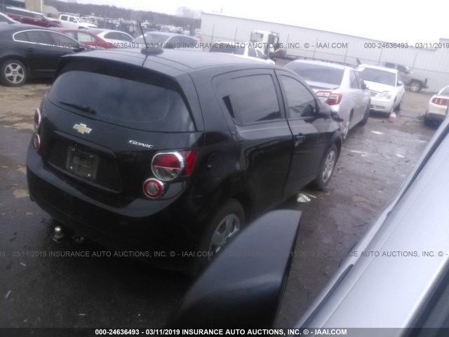1G1JB6SH3G4180753 - 2016 CHEVROLET SONIC LS 黑色 照片 4