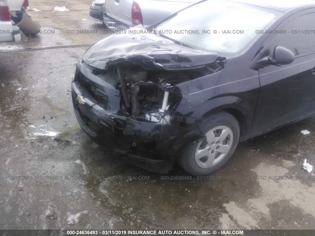 1G1JB6SH3G4180753 - 2016 CHEVROLET SONIC LS 黑色 照片 6