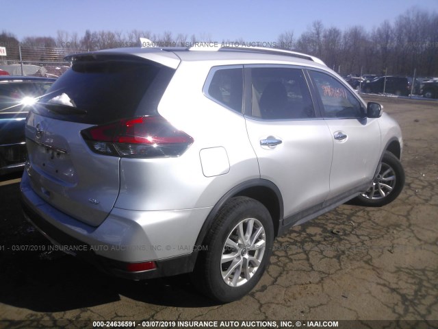 KNMAT2MTXJP580118 - 2018 NISSAN ROGUE S/SV SILVER photo 4