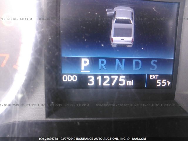 5TFAY5F15HX658037 - 2017 TOYOTA TUNDRA CREWMAX 1794/PLATINUM 白色 照片 7