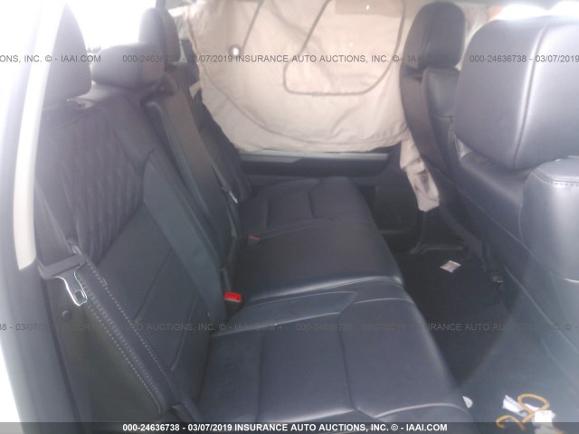 5TFAY5F15HX658037 - 2017 TOYOTA TUNDRA CREWMAX 1794/PLATINUM 白色 照片 8