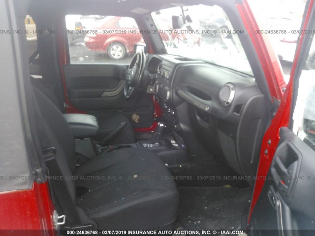 1C4AJWAGXEL259097 - 2014 JEEP WRANGLER SPORT წითელი ფოტო 5