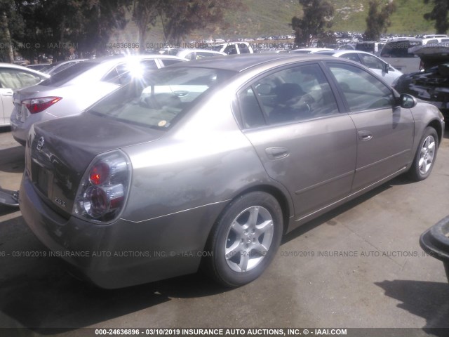 1N4AL11EX5C122257 - 2005 NISSAN ALTIMA S/SL SILVER photo 4