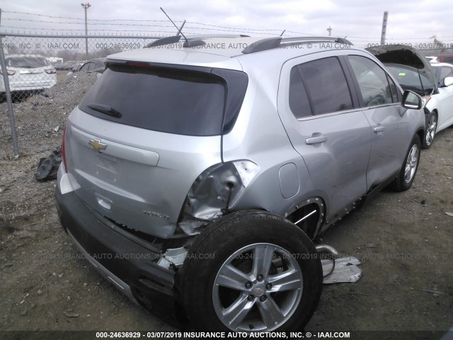 3GNCJLSB1GL275939 - 2016 CHEVROLET TRAX 1LT SILVER photo 4