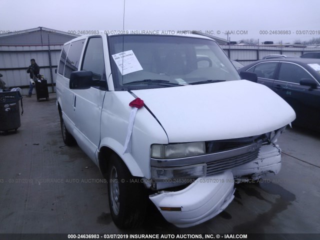 1GNDM19X13B125813 - 2003 CHEVROLET ASTRO WHITE photo 1