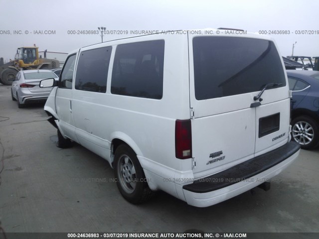 1GNDM19X13B125813 - 2003 CHEVROLET ASTRO WHITE photo 3