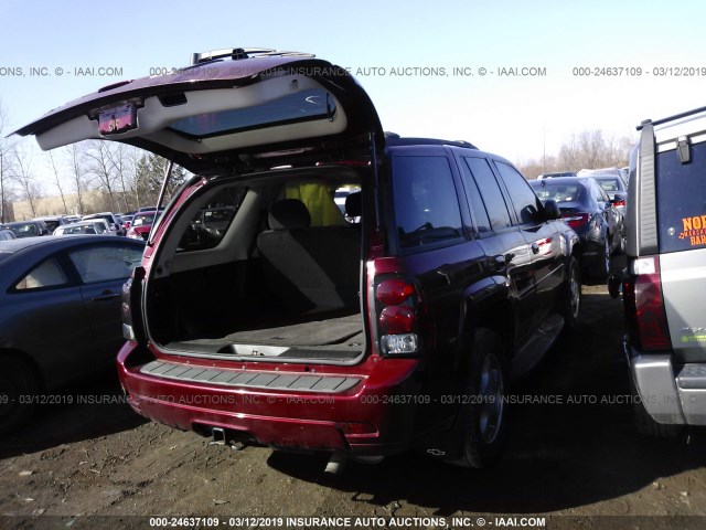 1GNDS13S082254054 - 2008 CHEVROLET TRAILBLAZER LS/LT RED photo 4