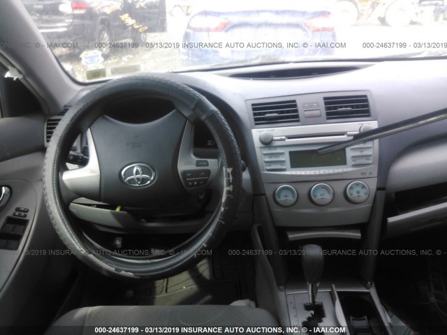 4T1BE46K39U300725 - 2009 TOYOTA CAMRY SE/LE/XLE 银色 照片 5