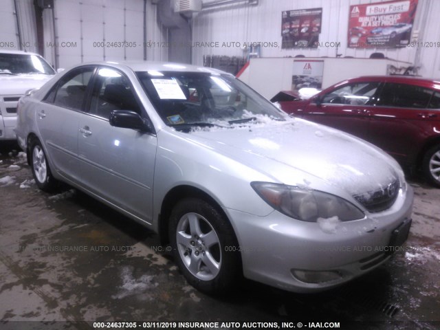 JTDBE32KX30190131 - 2003 TOYOTA CAMRY LE/XLE 银色 照片 1