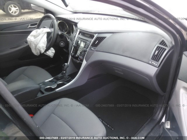 5NPEB4AC1DH543740 - 2013 HYUNDAI SONATA GLS BLACK photo 5