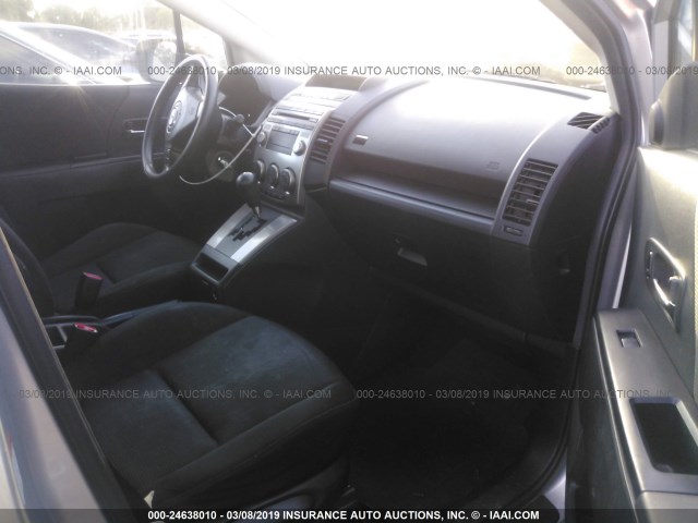 JM1CR293280316636 - 2008 MAZDA 5 SILVER photo 5