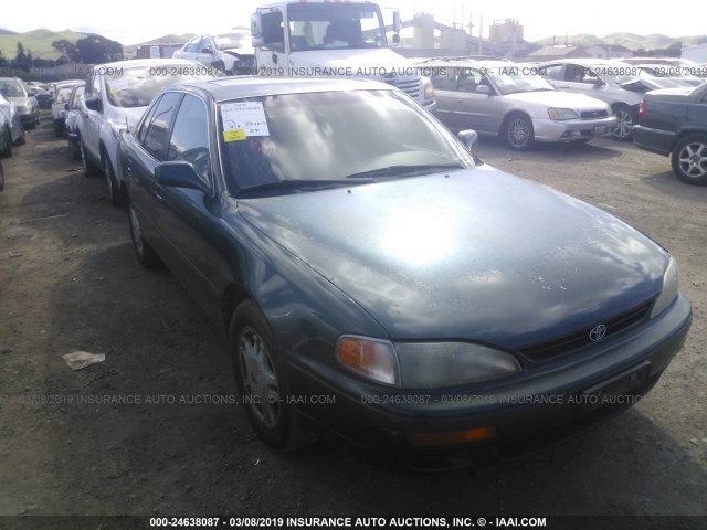 JT2BF12KXT0175770 - 1996 TOYOTA CAMRY LE/XLE/SE GREEN photo 1