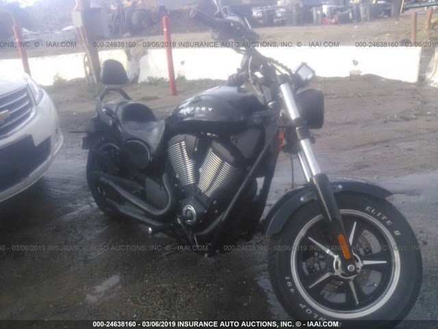 5VPMB36N5D3007046 - 2013 VICTORY MOTORCYCLES JUDGE BLACK photo 1