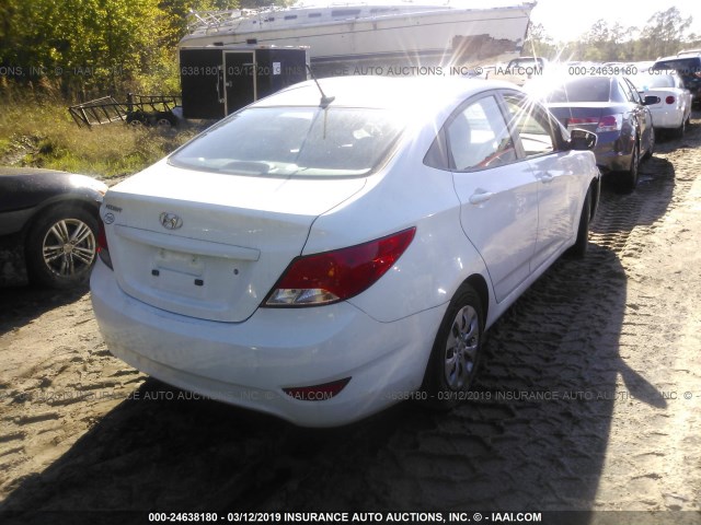 KMHCT4AE1HU176092 - 2017 HYUNDAI ACCENT SE WHITE photo 4