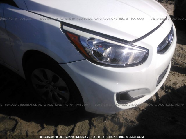 KMHCT4AE1HU176092 - 2017 HYUNDAI ACCENT SE WHITE photo 6