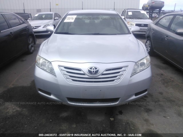 4T1BE46K58U212774 - 2008 TOYOTA CAMRY CE/LE/XLE/SE 银色 照片 6