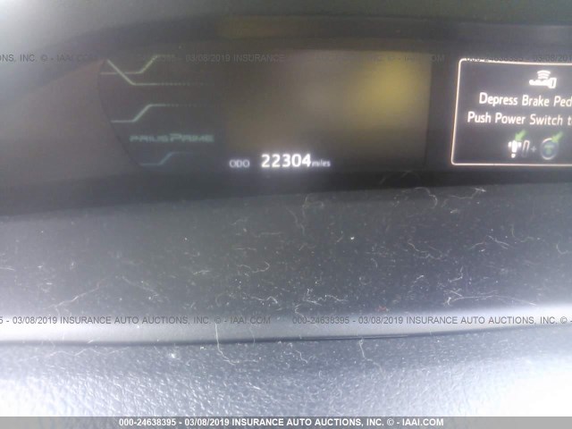 JTDKARFPXH3005893 - 2017 TOYOTA PRIUS PRIME  银色 照片 7