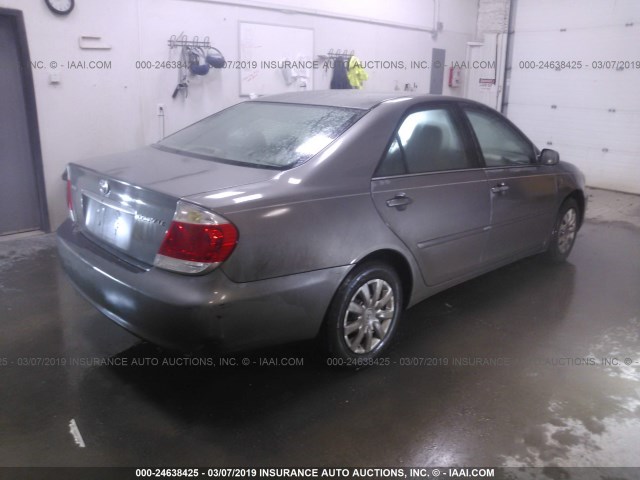 4T1BE30K36U710682 - 2006 TOYOTA CAMRY LE/XLE/SE GRAY photo 4