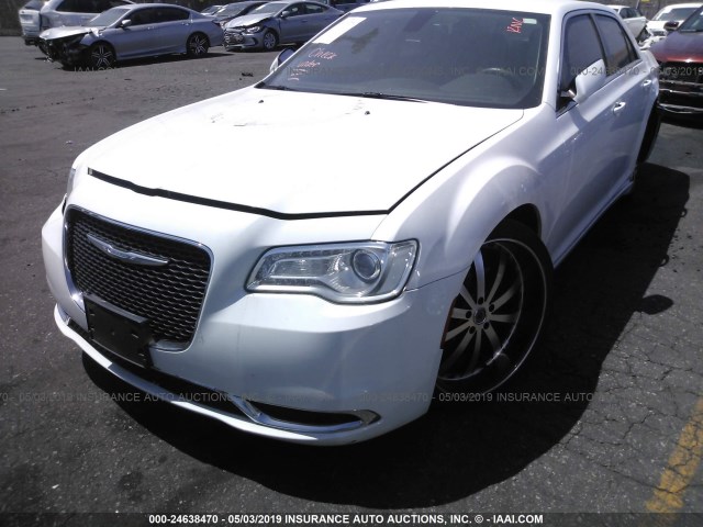 2C3CCAAG7FH904099 - 2015 CHRYSLER 300 LIMITED WHITE photo 2