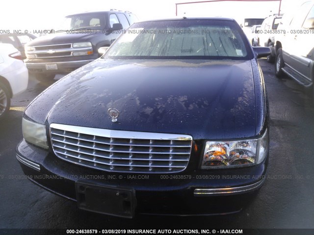 1G6KD54Y9WU744050 - 1998 CADILLAC DEVILLE BLUE photo 6