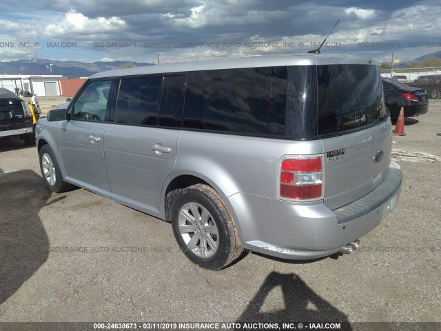 2FMGK5BC8BBD03621 - 2011 FORD FLEX SE SILVER photo 3