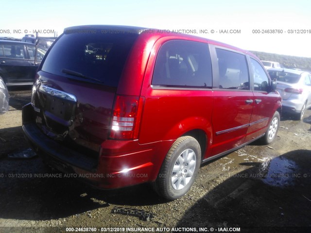 2A8HR44H08R138258 - 2008 CHRYSLER TOWN & COUNTRY LX RED photo 4