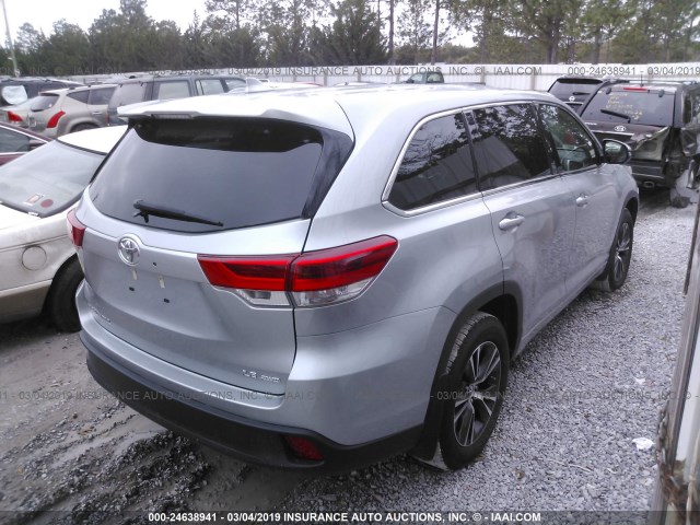 5TDBZRFH8JS814654 - 2018 TOYOTA HIGHLANDER LE/LE PLUS SILVER photo 4