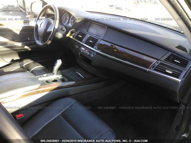 5UXFE43529L272196 - 2009 BMW X5 XDRIVE30I Սև լուսանկար 5