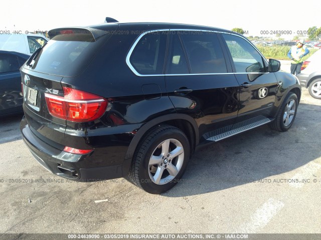 5UXZV8C57BL417677 - 2011 BMW X5 XDRIVE50I BLACK photo 4