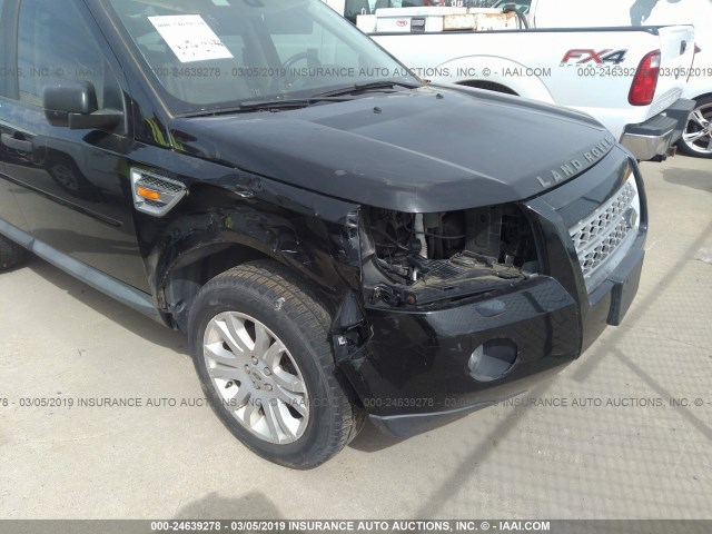 SALFP24N98H037917 - 2008 LAND ROVER LR2 SE BLACK photo 6