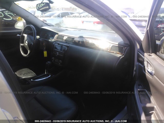 2G1WC5E33D1137678 - 2013 CHEVROLET IMPALA LTZ SILVER photo 5