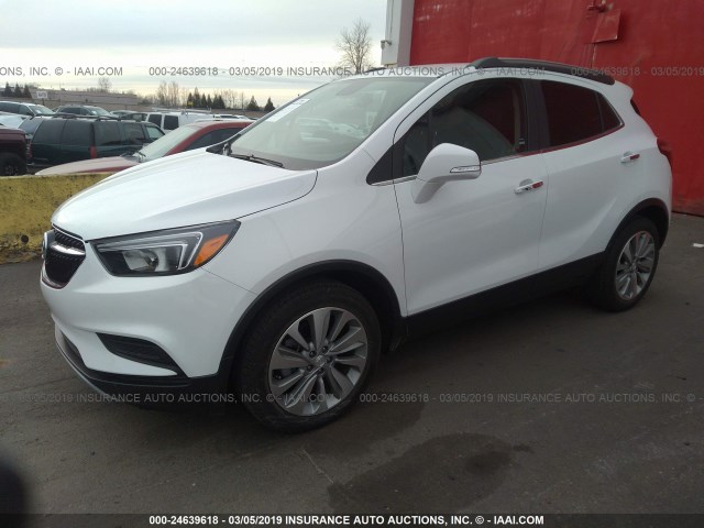 KL4CJASB8JB544843 - 2018 BUICK ENCORE PREFERRED WHITE photo 2