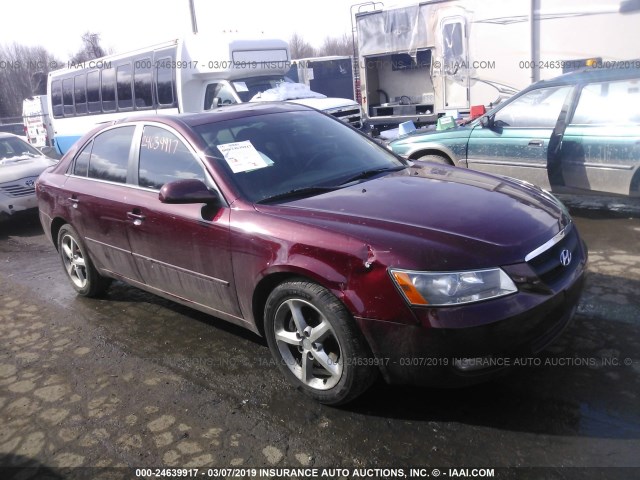 5NPEU46F78H389134 - 2008 HYUNDAI SONATA SE/LIMITED RED photo 1