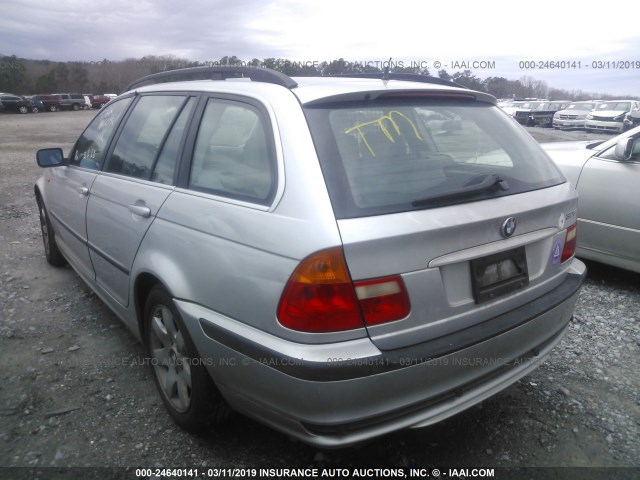 WBAEN33493PC11586 - 2003 BMW 325 IT SILVER photo 3