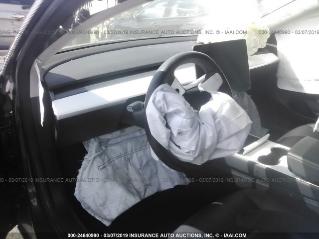 5YJ3E1EA7JF005141 - 2018 TESLA MODEL 3 GRAY photo 5