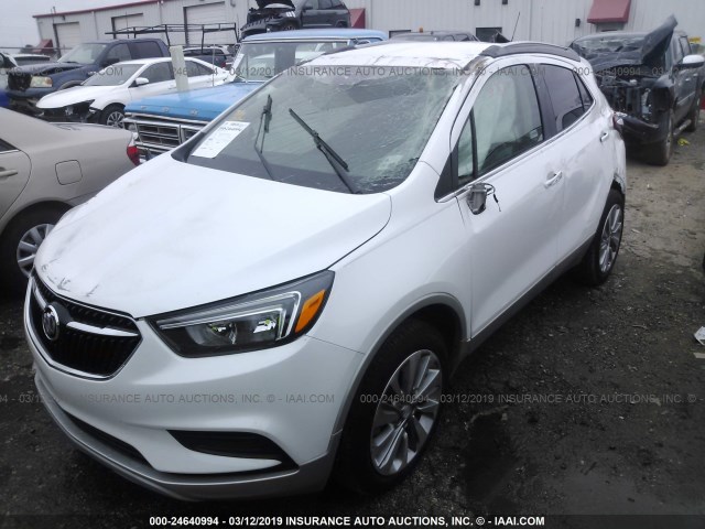 KL4CJASBXJB693223 - 2018 BUICK ENCORE PREFERRED WHITE photo 6