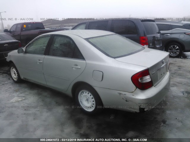 JTDBE32KX40249714 - 2004 TOYOTA CAMRY LE/XLE Күміс фото 3