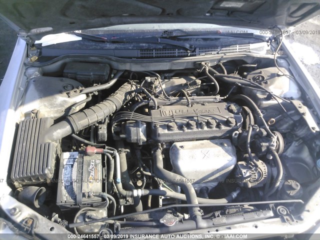 1HGCG66832A109057 - 2002 HONDA ACCORD EX/SE SILVER photo 10