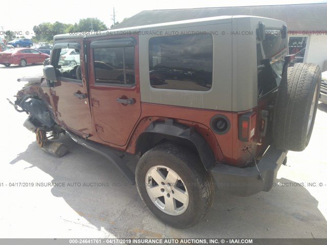 1J4GB59187L156971 - 2007 JEEP WRANGLER SAHARA MAROON photo 3