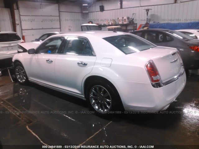 2C3CCACGXCH138524 - 2012 CHRYSLER 300 LIMITED WHITE photo 3