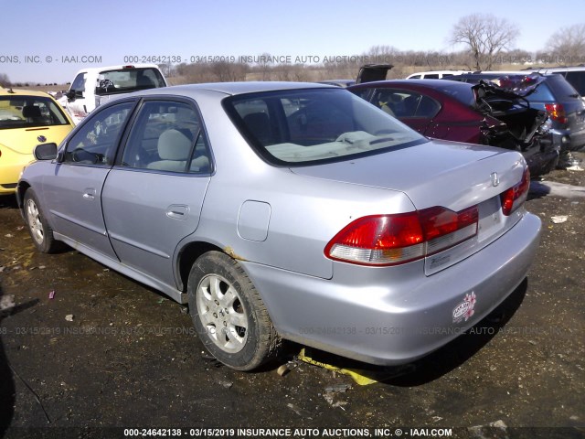 1HGCG66822A123676 - 2002 HONDA ACCORD EX/SE SILVER photo 3