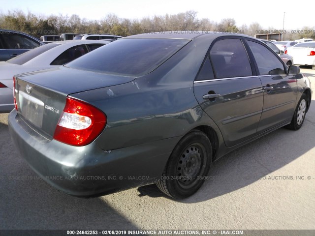4T1BE32K02U597183 - 2002 TOYOTA CAMRY LE/XLE/SE GREEN photo 4