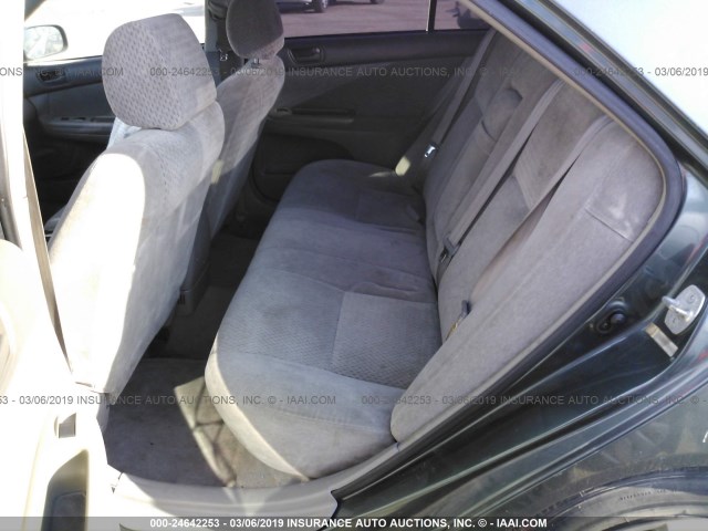 4T1BE32K02U597183 - 2002 TOYOTA CAMRY LE/XLE/SE GREEN photo 8